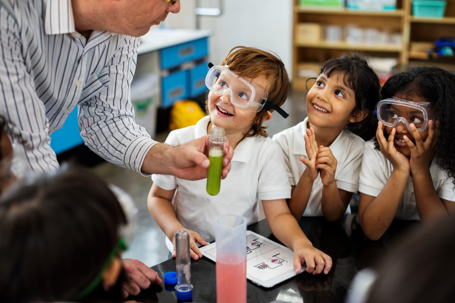 Students’ Benefits from Science Experiments in the Best International CBSE School in Pune